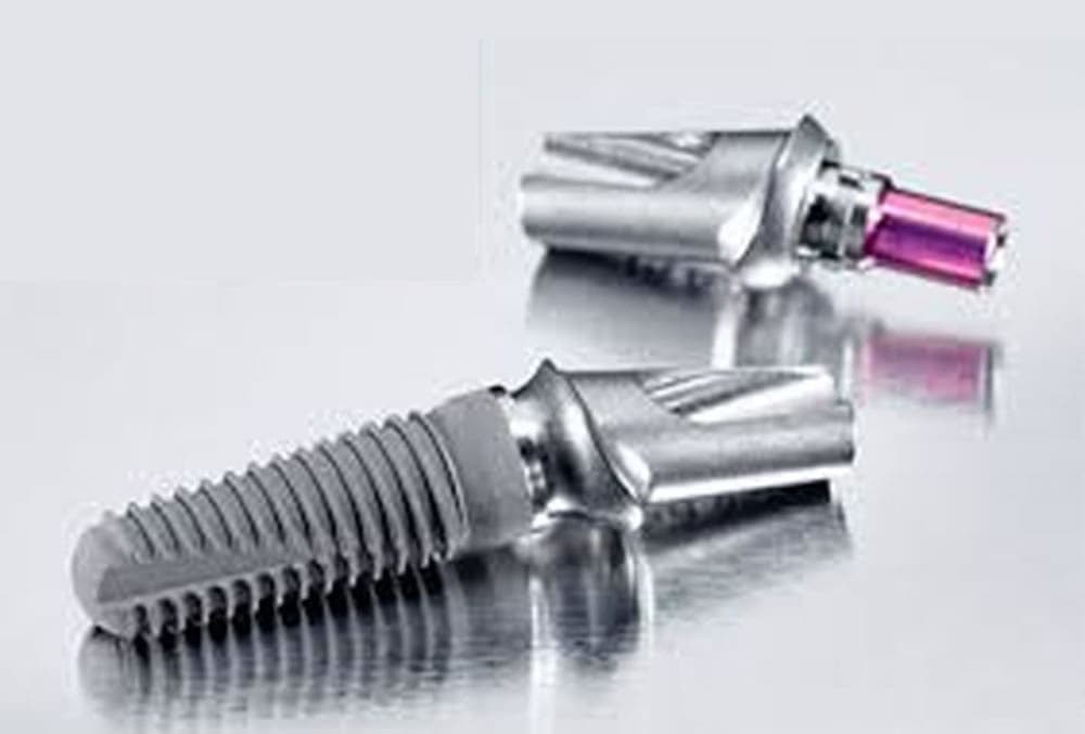 インプラント(口腔外科)