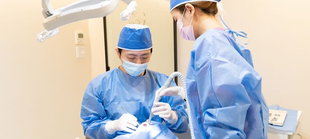 インプラント(口腔外科)