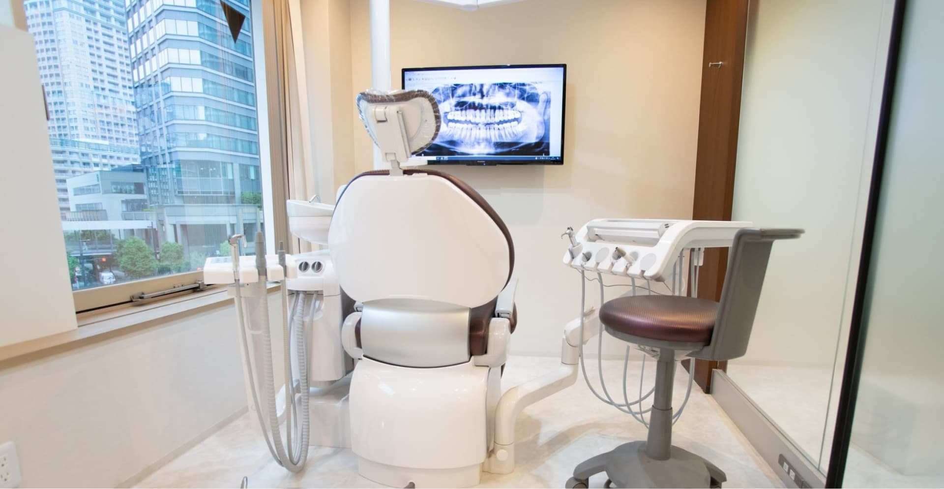 メインビジュアル 3